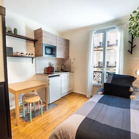 Studio Proche Moulin Rouge Apartment Paris
